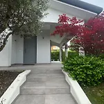 Amazing Private